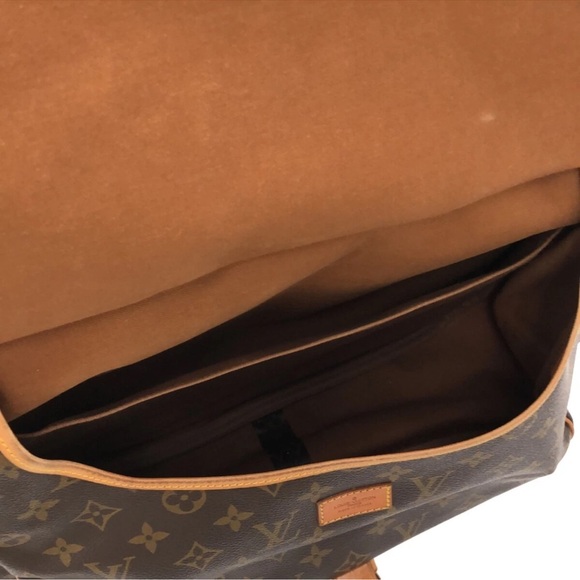 Louis Vuitton Saumur 35 - Picture 8 of 12
